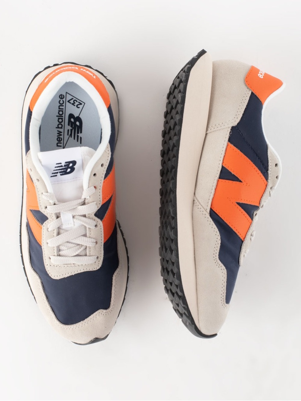 New Balance Men's Navy, Orange & Cream Retro Trainer